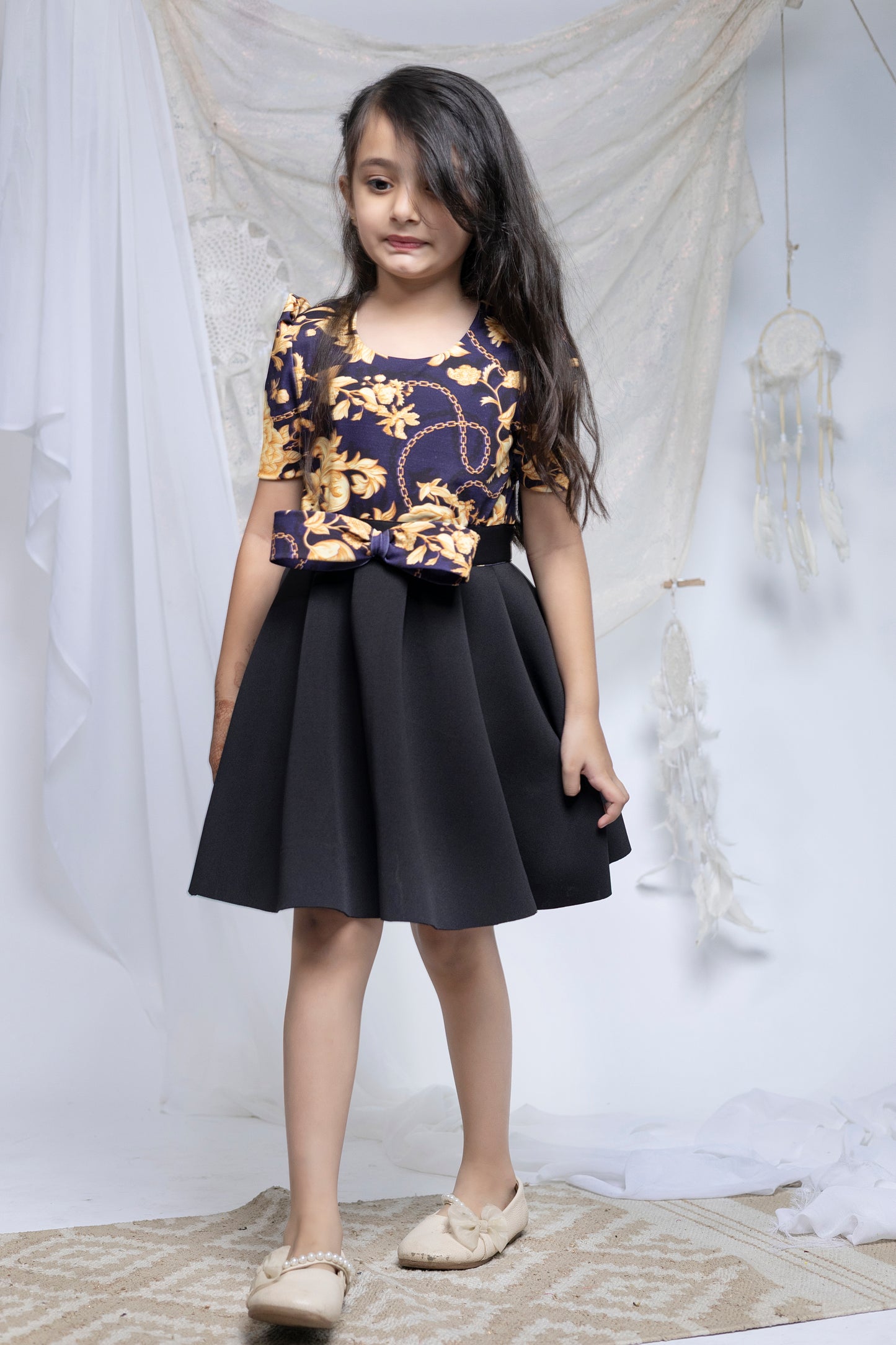 Linked luxury dress