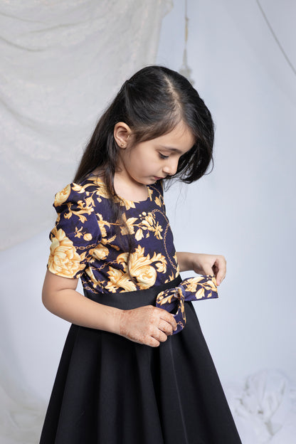 Linked luxury dress